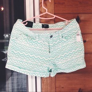 gap jean shorts